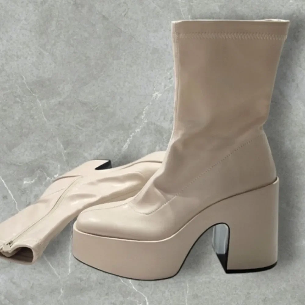 NEW- ZARA Women's Platform Heeded Ankle Boots